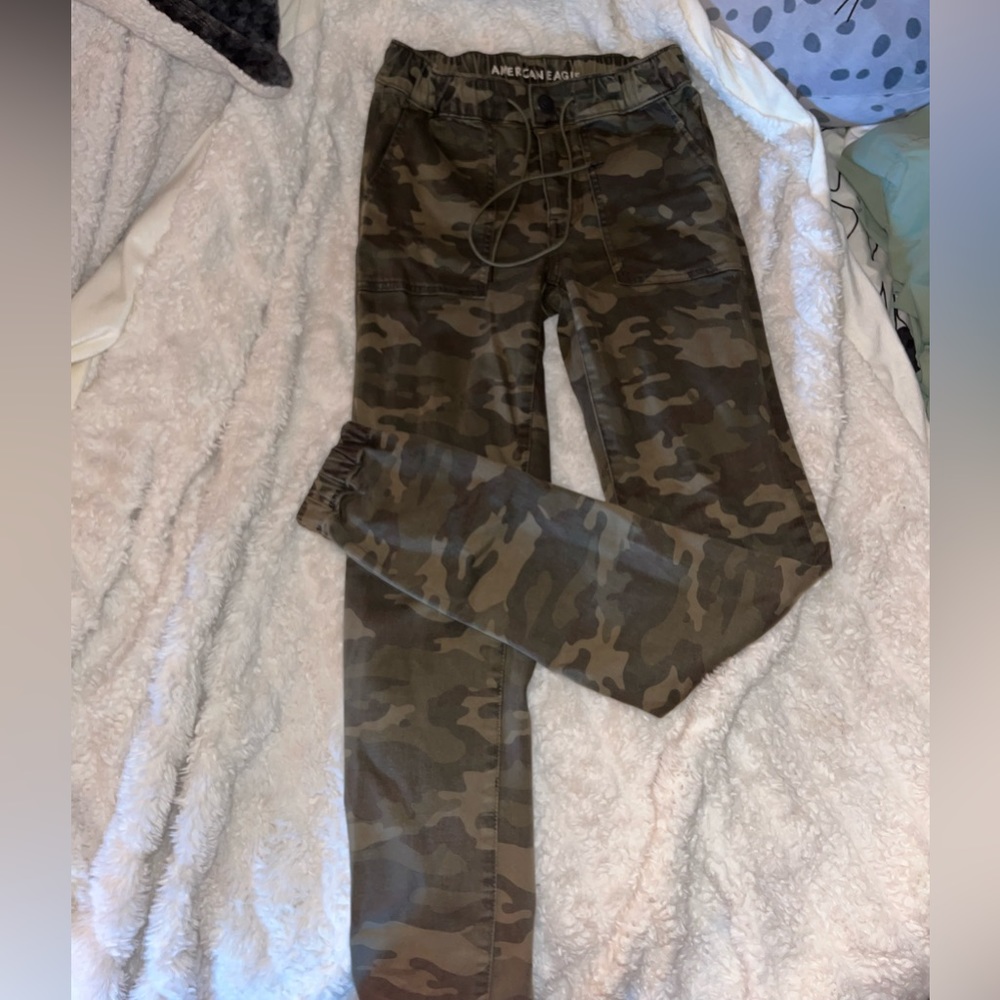 American Eagle Stretchy Long Camouflage Pants